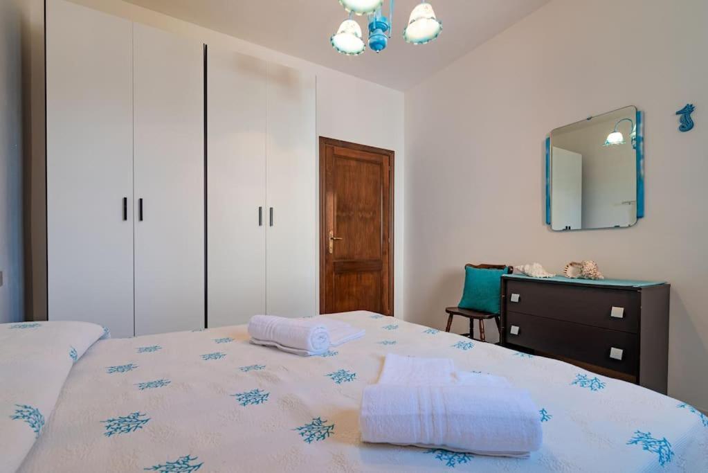 Holiday home La Lampara - Casa Panoramica 4 Km Dalla Pelosa