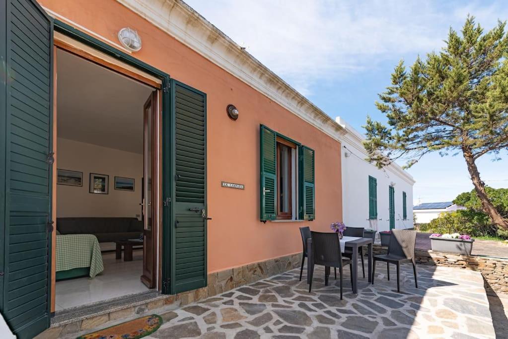 La Lampara - Casa Panoramica 4 Km Dalla Pelosa Holiday home