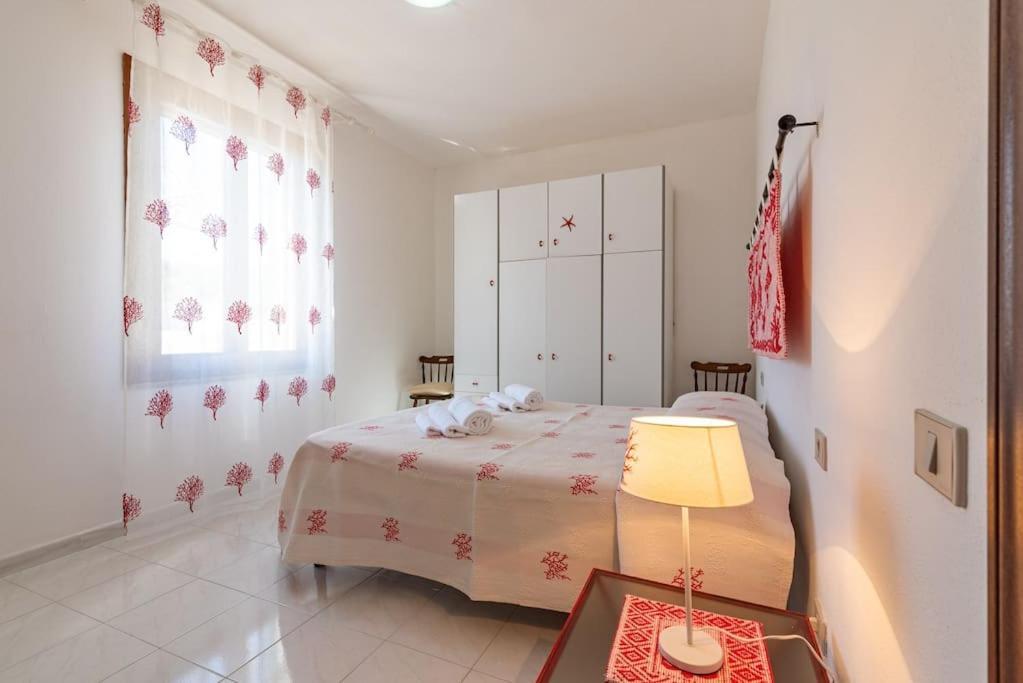La Lampara - Casa Panoramica 4 Km Dalla Pelosa *